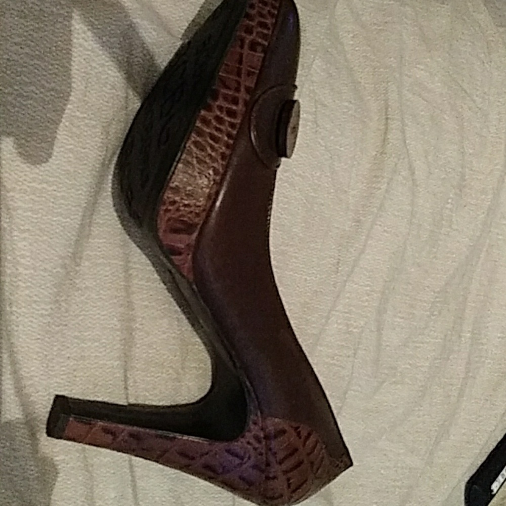 Bcbgirls heels